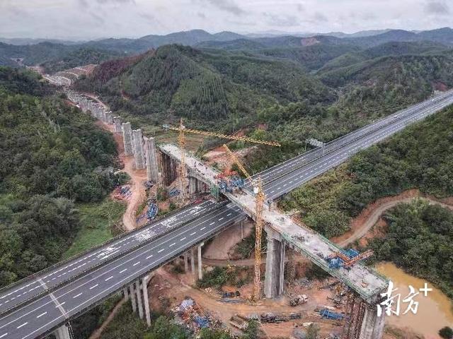 99久久婷婷国产综合精品:梅漳高速最新消息,梅漳高速最新消息,久久婷婷国产综合精品的崭新篇章 99久久婷婷国产综合精品:梅漳高速最新消息,梅漳高速最新消息,久久婷婷国产综合精品的崭新篇章