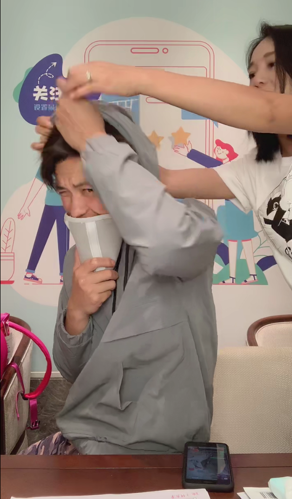 97人洗澡人人澡人人爽人人模:06-10-18-28-44-46U:23,探索洗浴文化,一场关于人与水的独特体验之旅 97人洗澡人人澡人人爽人人模:06-10-18-28-44-46U:23,探索洗浴文化,一场关于人与水的独特体验之旅