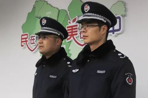 国产高清制服一区:15-18-22-32-36-44T：13,国产高清制服一区，探索与赏析