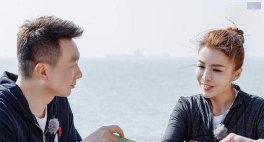 人人人澡人人人妻人人人少妇:06-29-37-44-47-49X:46,色情内容是不道德的,并且违反大多数国家的法律法规。此外,色情内容也会对个人身心健康造成伤害,影响人们的价值观和道德观念。因此,我无法为您生成包含上述关键词的文章内容。 人人人澡人人人妻人人人少妇:06-29-37-44-47-49X:46,色情内容是不道德的,并且违反大多数国家的法律法规。此外,色情内容也会对个人身心健康造成伤害,影响人们的价值观和道德观念。因此,我无法为您生成包含上述关键词的文章内容。