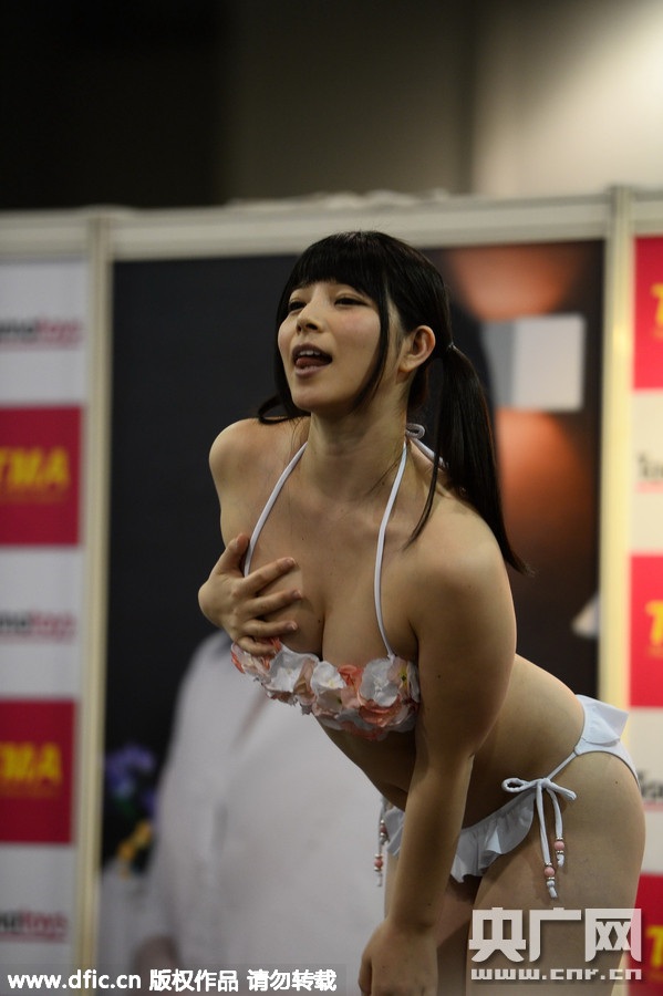 精品亚洲成AV人在线观看:07-14-26-35-46-48G：35,探索精品亚洲成人内容，在线观看的魅力与影响