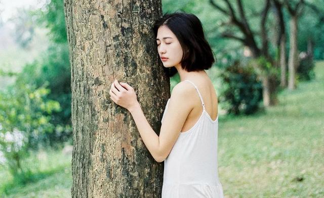 AV无码AV天天AV天天爽:05-18-19-27-33-48L：22,AV无码的世界，探索成人娱乐的新天地——以05-18-19-27-33-48L为指引，深度体验AV的魅力与乐趣