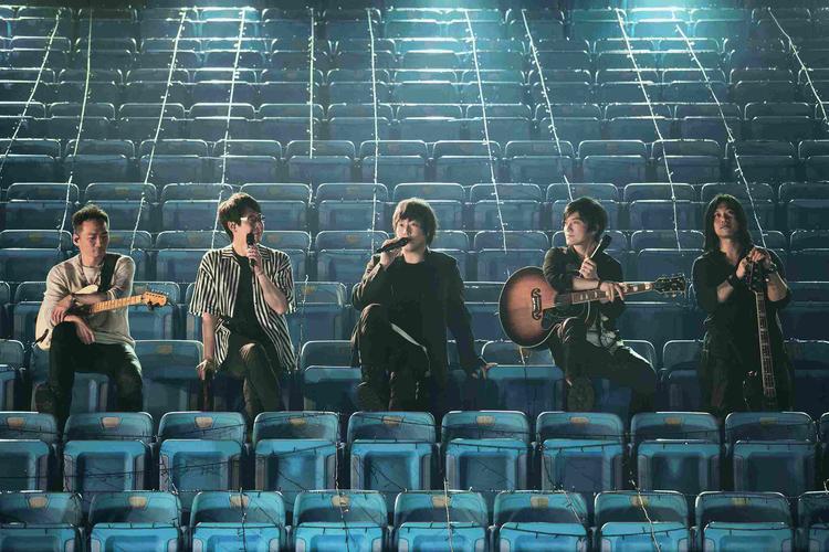 亚洲情综合五月天:05-10-12-20-34-45S：17,亚洲情综合五月天，一场数字背后的音乐盛宴