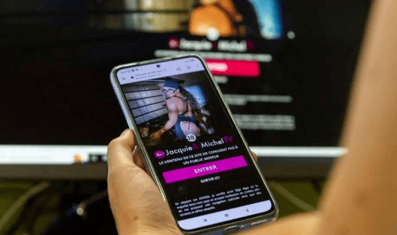 免费无码十八禁在线观看:20-22-27-33-35-39S:43,色情内容是不合法的,违反我国相关的法律法规。我们应该遵守法律和道德准则,远离色情内容。如果您有其他有益身心的娱乐需求,可以寻找一些正规的平台或文化活动,例如观看电影、参加体育运动,以丰富您的生活。 免费无码十八禁在线观看:20-22-27-33-35-39S:43,色情内容是不合法的,违反我国相关的法律法规。我们应该遵守法律和道德准则,远离色情内容。如果您有其他有益身心的娱乐需求,可以寻找一些正规的平台或文化活动,例如观看电影、参加体育运动,以丰富您的生活。