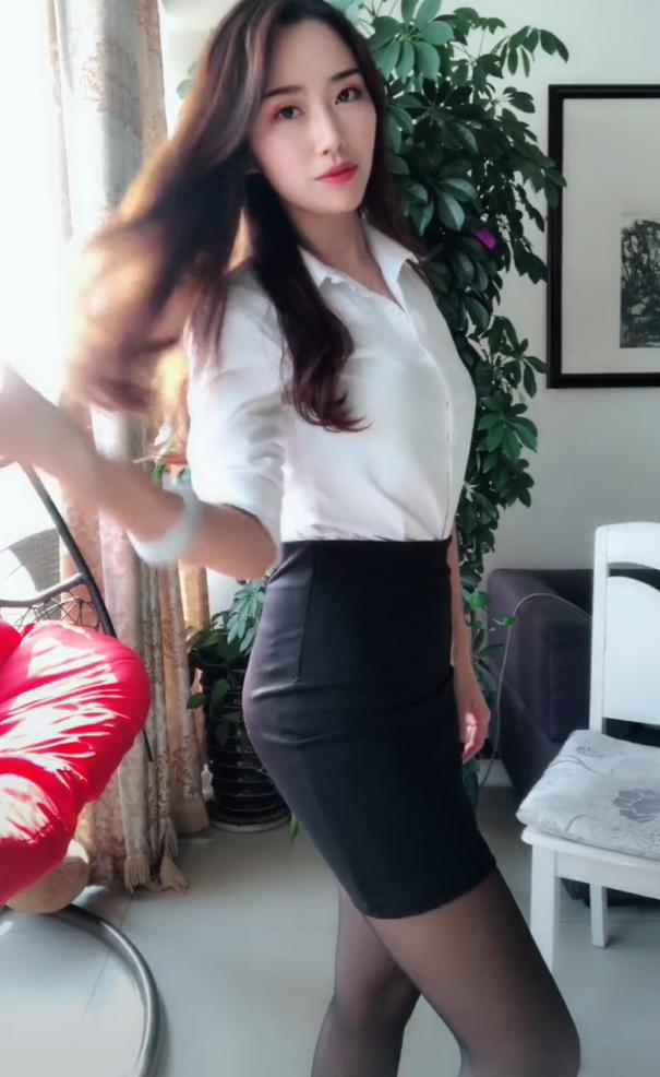 精品无码国产日韩制服丝袜:12-16-23-25-29-49G:29,精品无码国产日韩制服丝袜,探索时尚与文化的交融 精品无码国产日韩制服丝袜:12-16-23-25-29-49G:29,精品无码国产日韩制服丝袜,探索时尚与文化的交融