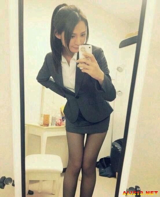 制服丝袜自拍另类第1页:01-04-05-11-26-31D：09,探索另类自拍艺术，制服与丝袜的魅力瞬间