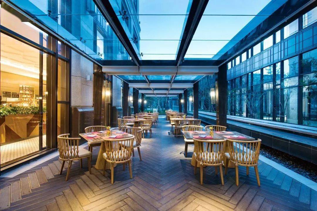 欧洲美熟女乱又伦AV影片:14-15-23-32-38-48N:49,欧洲美熟女乱又伦AV影片,探索成熟之美的多元视角 欧洲美熟女乱又伦AV影片:14-15-23-32-38-48N:49,欧洲美熟女乱又伦AV影片,探索成熟之美的多元视角