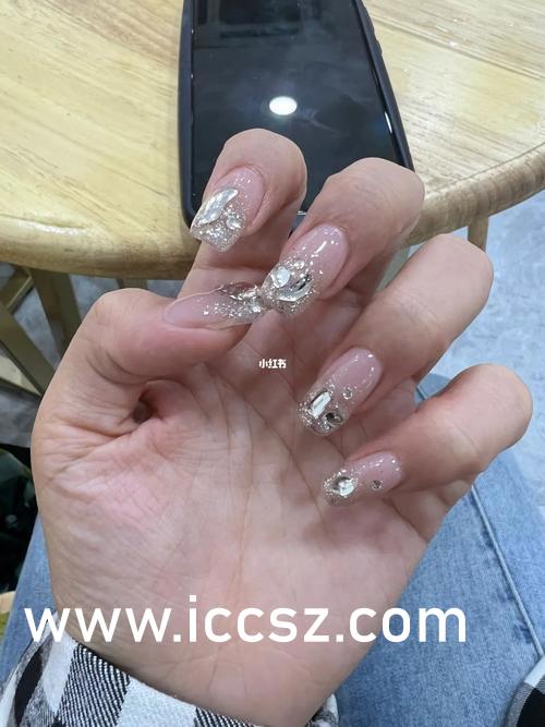 午夜福利波多野结衣人妻:01-18-26-28-30-49V：12,午夜福利波多野结衣人妻的独特魅力与风情万种，深度解析一组独特的数字背后的故事（01-18-26-28-30-49V，12）