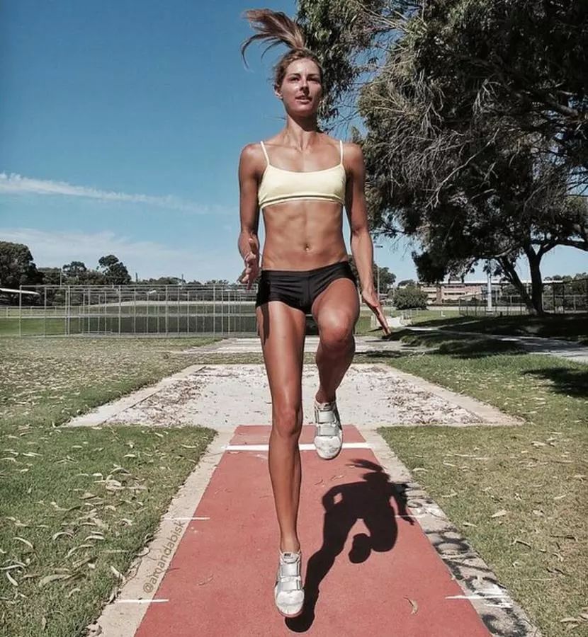 熟女无套高潮内谢吼叫免费:02-13-17-28-29-46N：45,熟女世界的探索，无套高潮与内心释放的吼叫