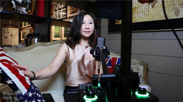 新婚少妇无套内谢国语播放:08-13-20-26-37-46Q:11,新婚少妇的无套生活,探索真实与私密之间的边界 新婚少妇无套内谢国语播放:08-13-20-26-37-46Q:11,新婚少妇的无套生活,探索真实与私密之间的边界