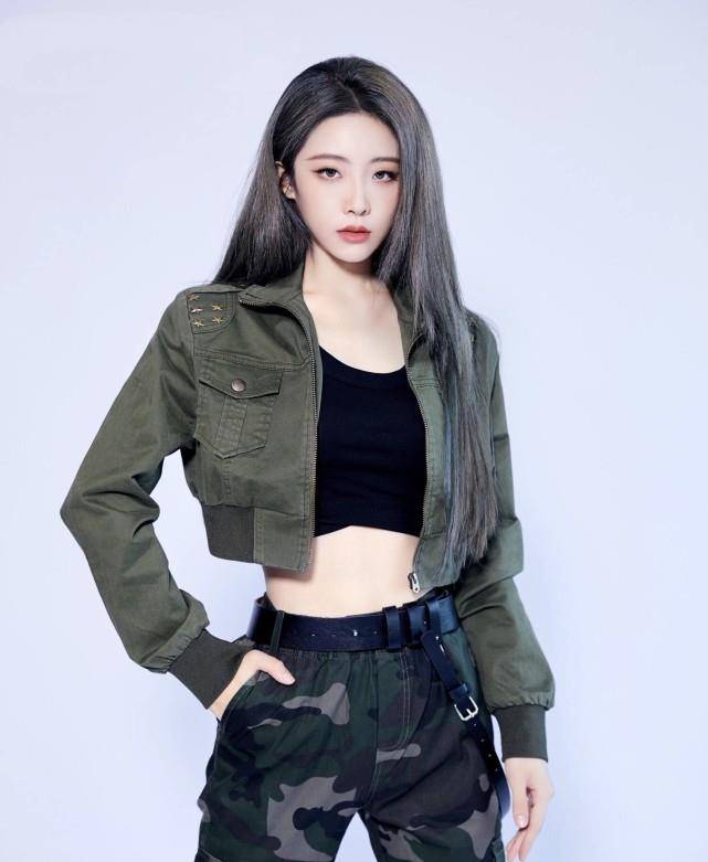 顶级国内国模无码视频:01-04-18-22-35-41X:04,顶级国内国模无码视频,探索时尚与艺术的交融之美 顶级国内国模无码视频:01-04-18-22-35-41X:04,顶级国内国模无码视频,探索时尚与艺术的交融之美